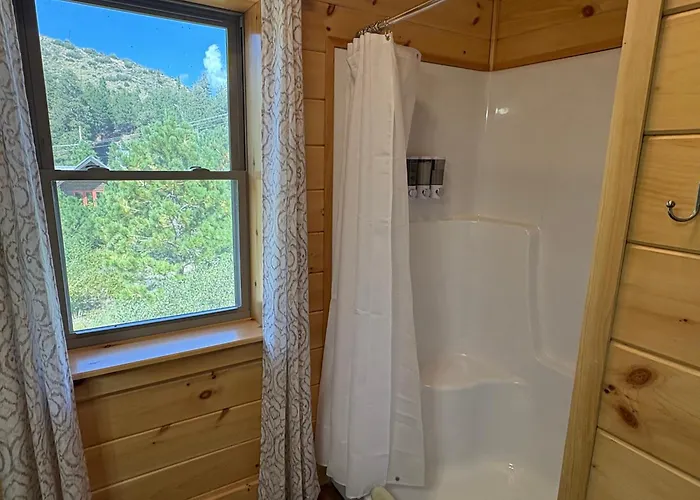 Mt. Lemmon Lodge *
